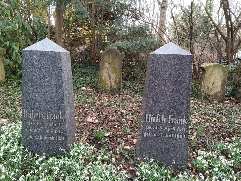 Datei:Jüdischer Friedhof Landau 9.jpeg