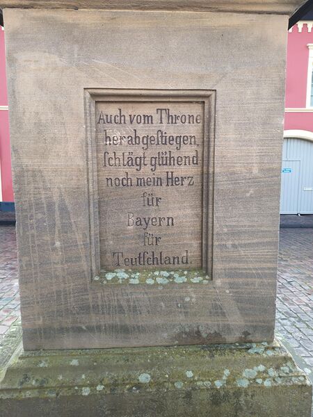 Datei:Ludwigsdenkmal Edenkoben 4.jpeg