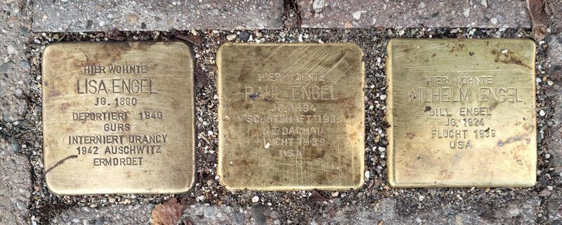 Datei:Stolpersteine Obere Hauptstraße 12 Herxheim Pfalz 2.jpeg