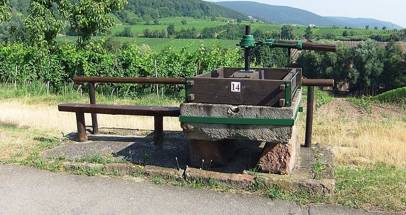 Datei:Weinlehrpfad Edenkoben 43.JPG