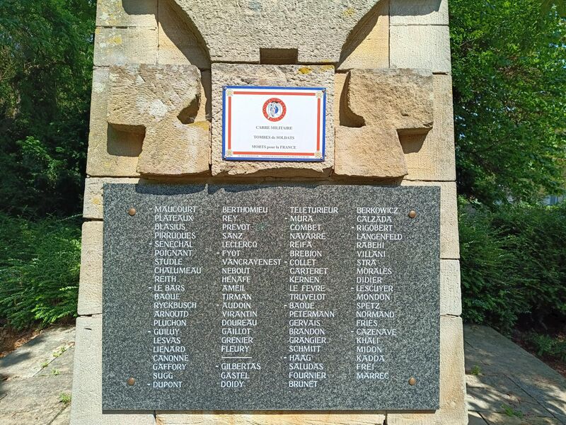 Datei:Französischer Friedhof Landau 3.jpeg