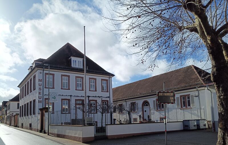 Datei:Edenkoben Weinmuseum 2.jpeg