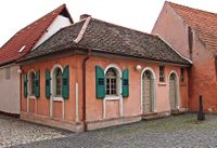 Ehemalige Synagoge Hemsbach Dieses Gebäude gegenüber der ehemaligen Synagoge dient derselben als Museum